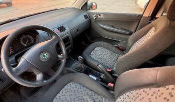 SKODA FABIA lleno