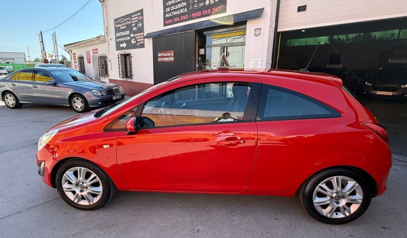 OPEL CORSA lleno