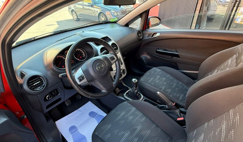 OPEL CORSA lleno