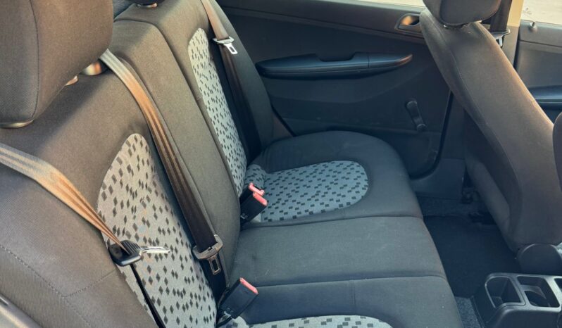 SKODA FABIA lleno