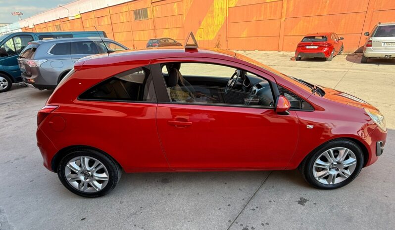 OPEL CORSA lleno