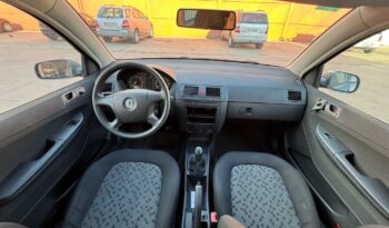 SKODA FABIA lleno