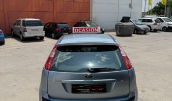 FORD FOCUS lleno