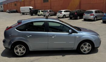 FORD FOCUS lleno