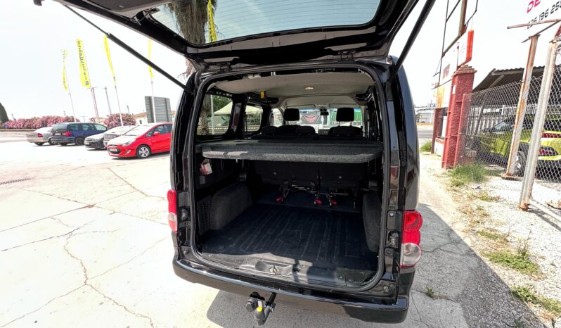 NISSAN NV200 lleno