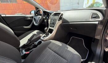 OPEL ASTRA lleno