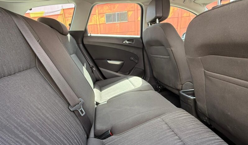 OPEL ASTRA lleno