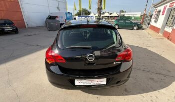 OPEL ASTRA lleno