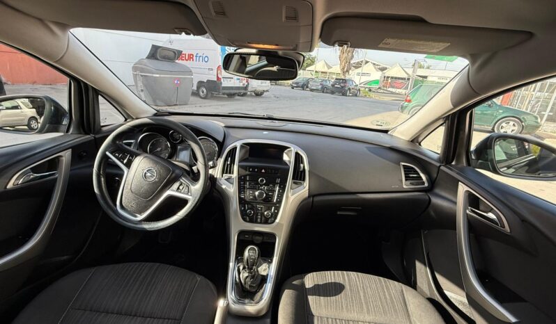 OPEL ASTRA lleno