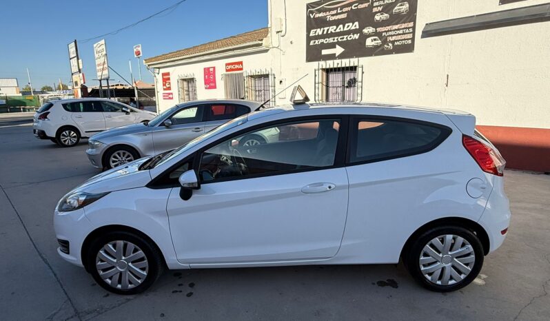 FORD FIESTA lleno