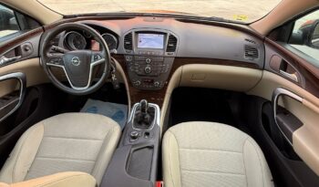 OPEL INSIGNIA lleno