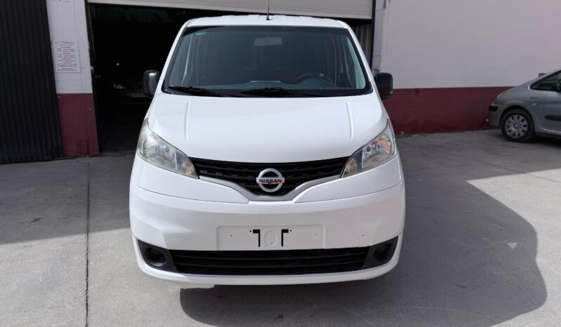 NISSAN NV200 lleno