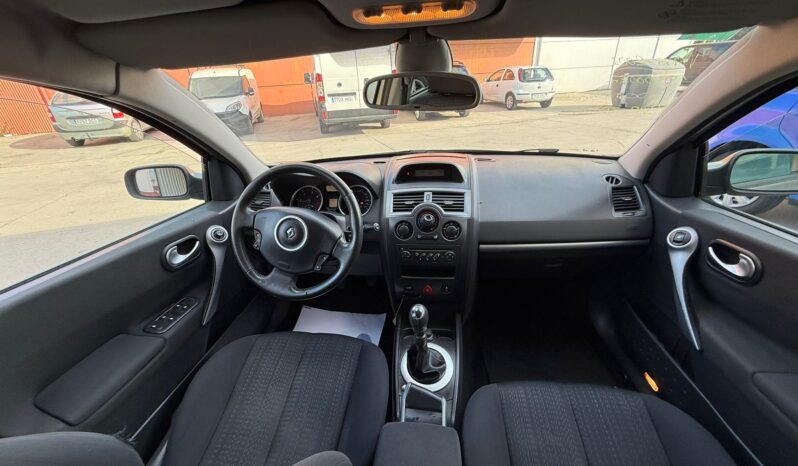 RENAULT MEGANE lleno