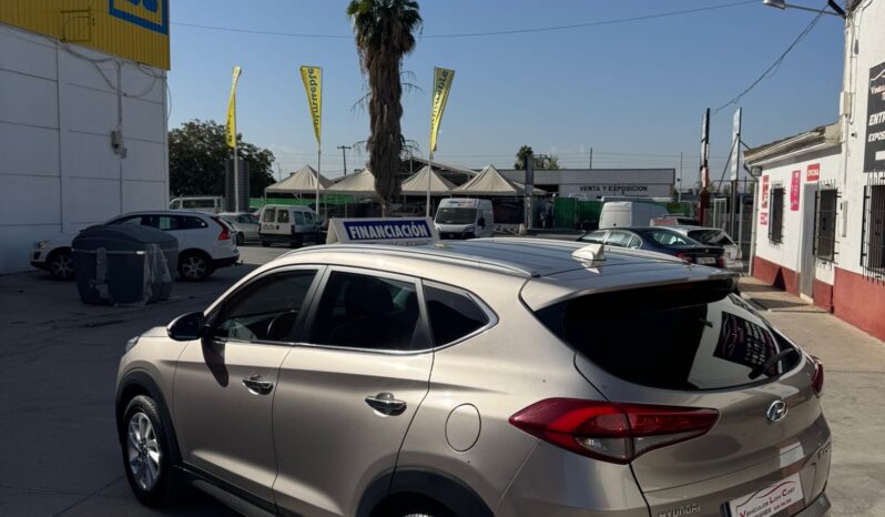 HYUNDAI TUCSON lleno