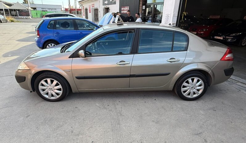 RENAULT MEGANE lleno