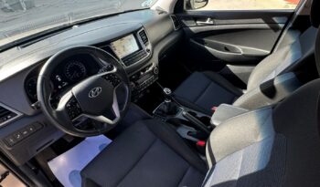 HYUNDAI TUCSON lleno