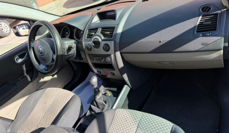 RENAULT MEGANE lleno