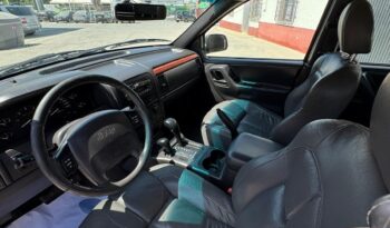 JEED GRAND CHEROKEE lleno