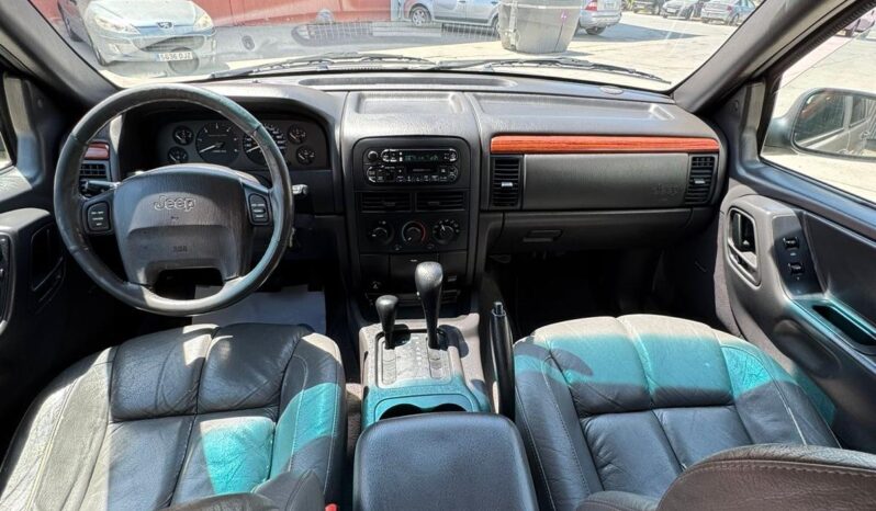 JEED GRAND CHEROKEE lleno