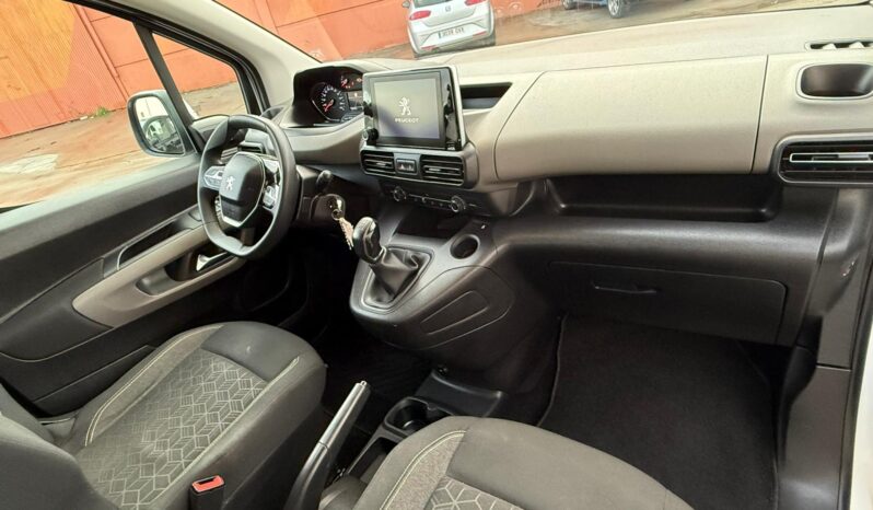 PEUGEOT RIFTER lleno