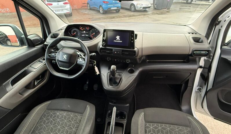 PEUGEOT RIFTER lleno