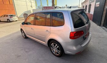 VOLKSWAGEN TOURAN lleno