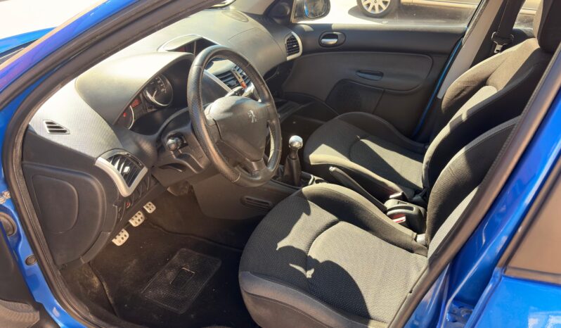 PEUGEOT 206 lleno