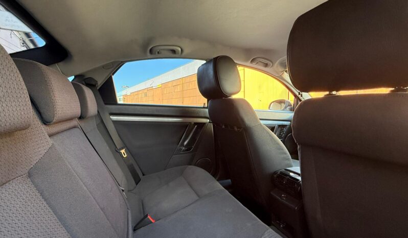 OPEL VECTRA lleno