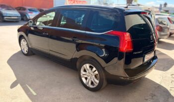 PEUGEOT 5008 lleno