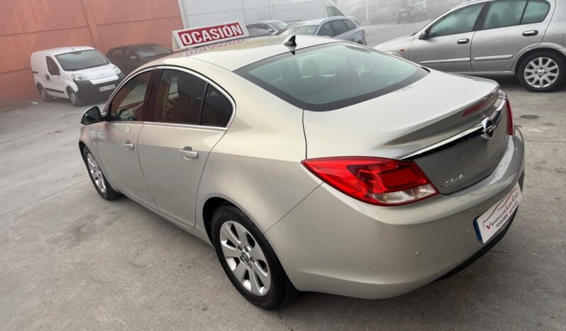 OPEL INSIGNIA lleno