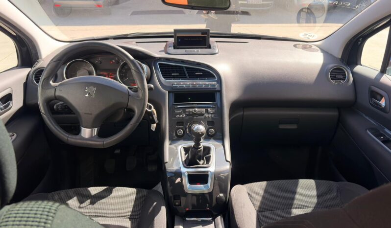 PEUGEOT 5008 lleno