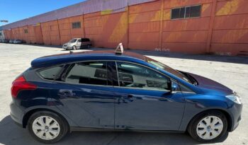 FORD FOCUS lleno