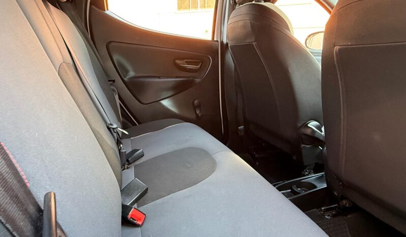 LANCIA YPSILON lleno