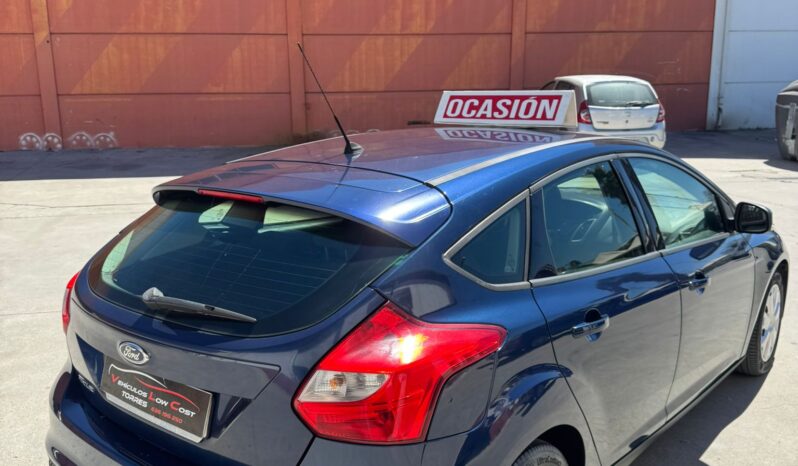 FORD FOCUS lleno