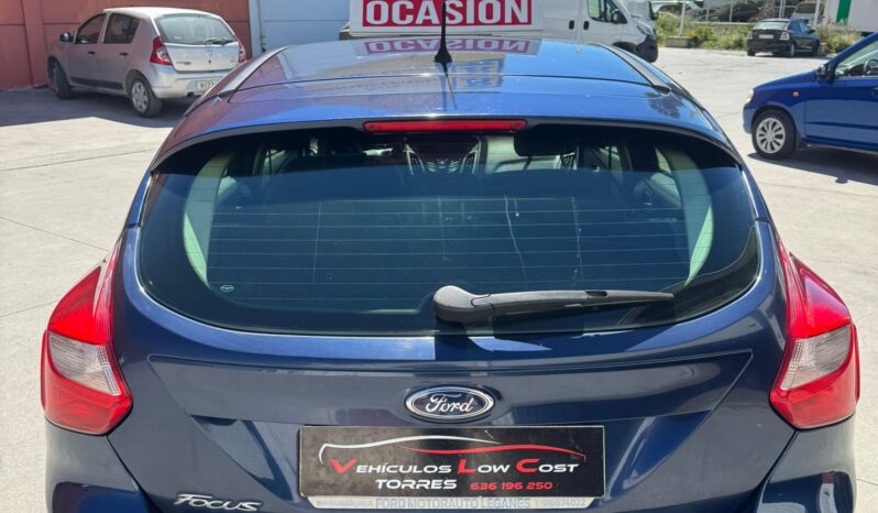 FORD FOCUS lleno