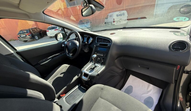 PEUGEOT 5008 lleno
