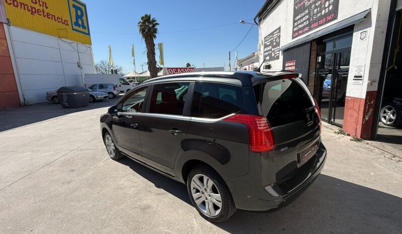 PEUGEOT 5008 lleno
