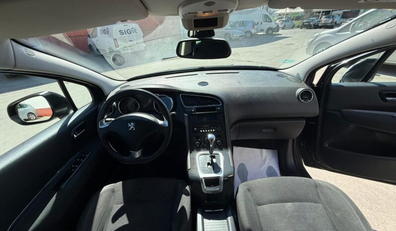 PEUGEOT 5008 lleno