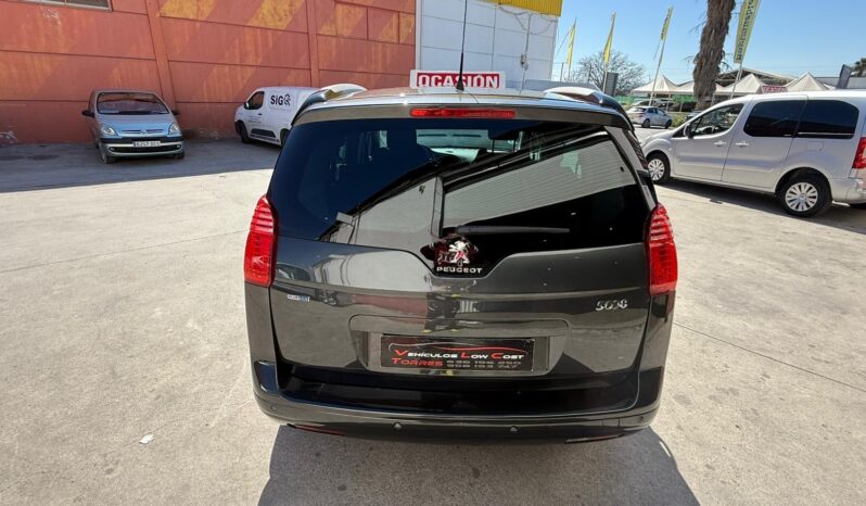 PEUGEOT 5008 lleno