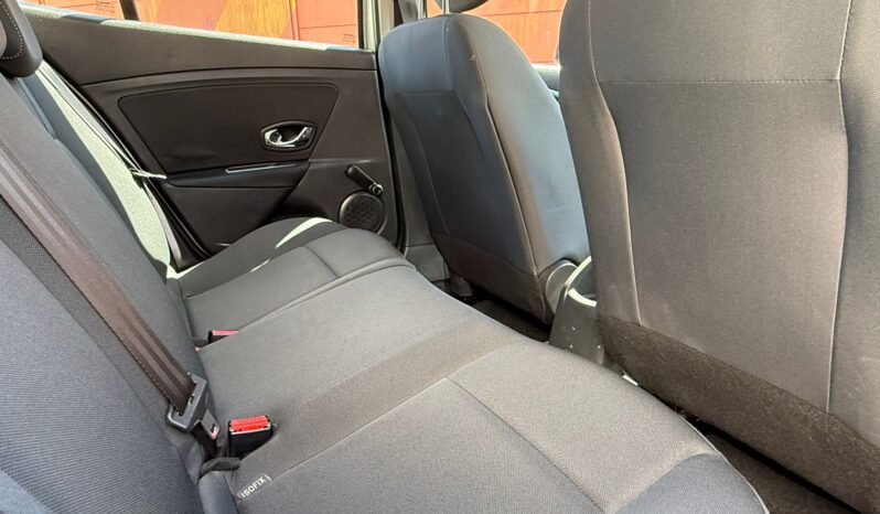 RENAULT MEGANE lleno