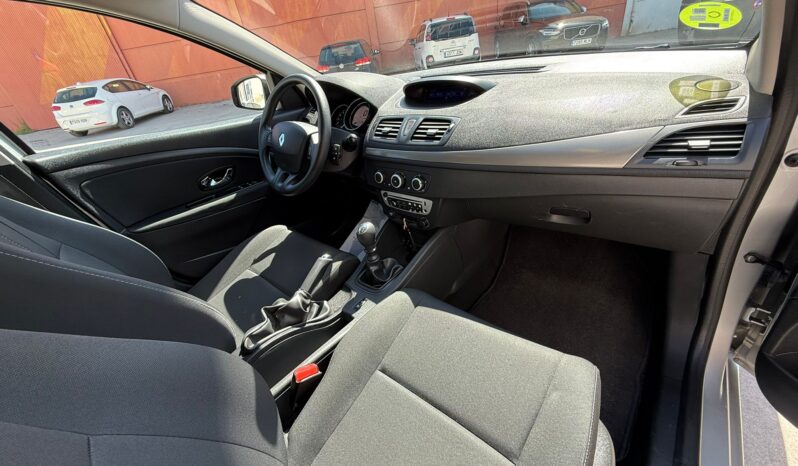RENAULT MEGANE lleno