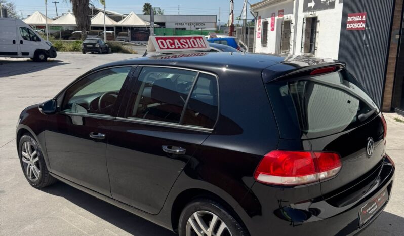 VOLKSWAGEN GOLF lleno