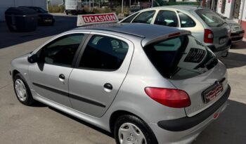 PEUGEOT 206 lleno