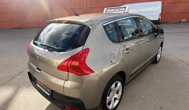 PEUGEOT 3008 lleno